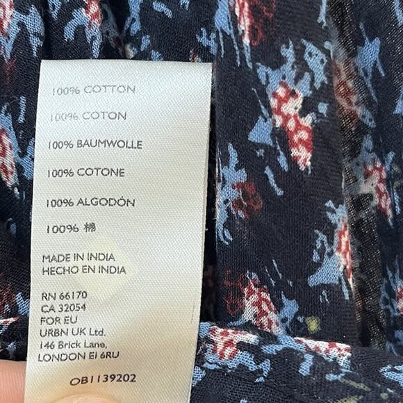 Free People Jenna Floral Peasant Flowy Button Up Top Size L Navy Boho Hippie - Picture 8 of 9